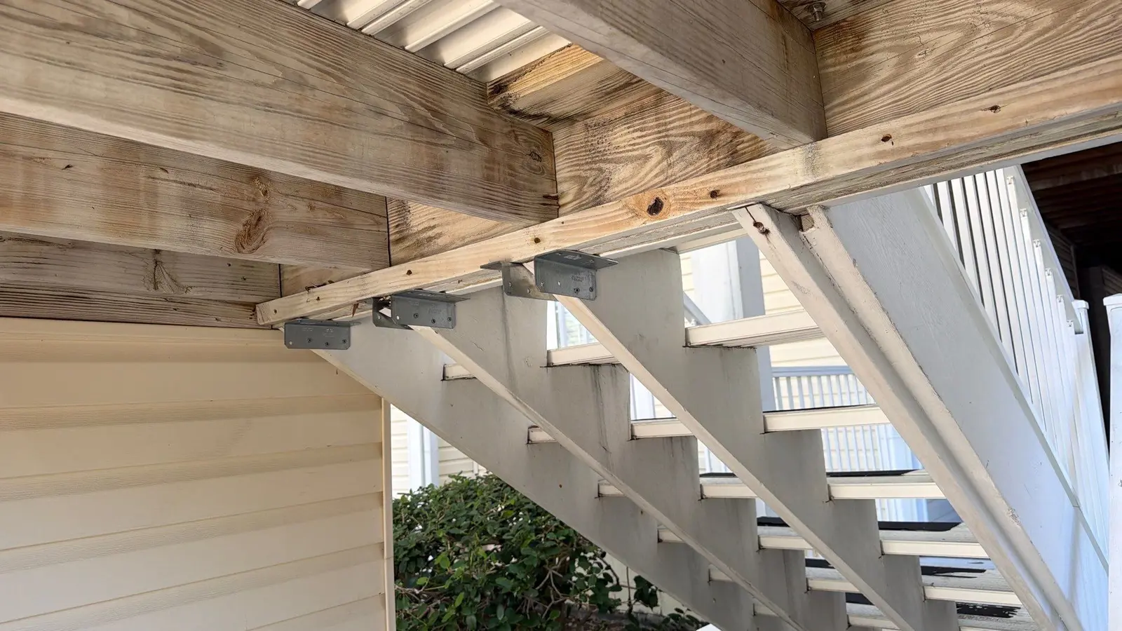 Landing framing at the stair connection during the temporary repair